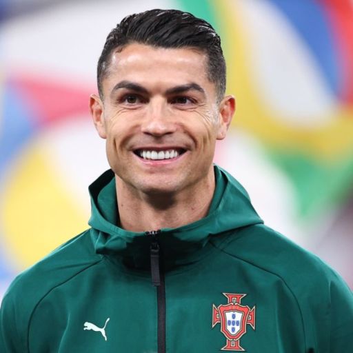 Climb To Meet RONALDO! ⚽ cover